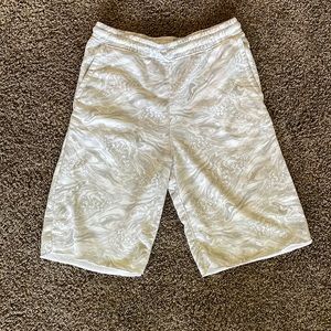 🌺3/$12 Old Navy sweatpants shorts size XL 14/16